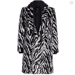 ALICE + OLIVIA Kylie French Coat